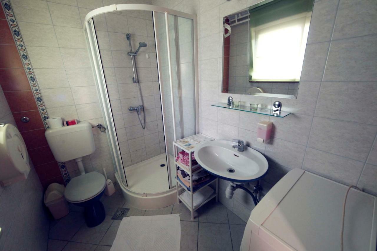 Rooms Ribnikar Postojna Zewnętrze zdjęcie