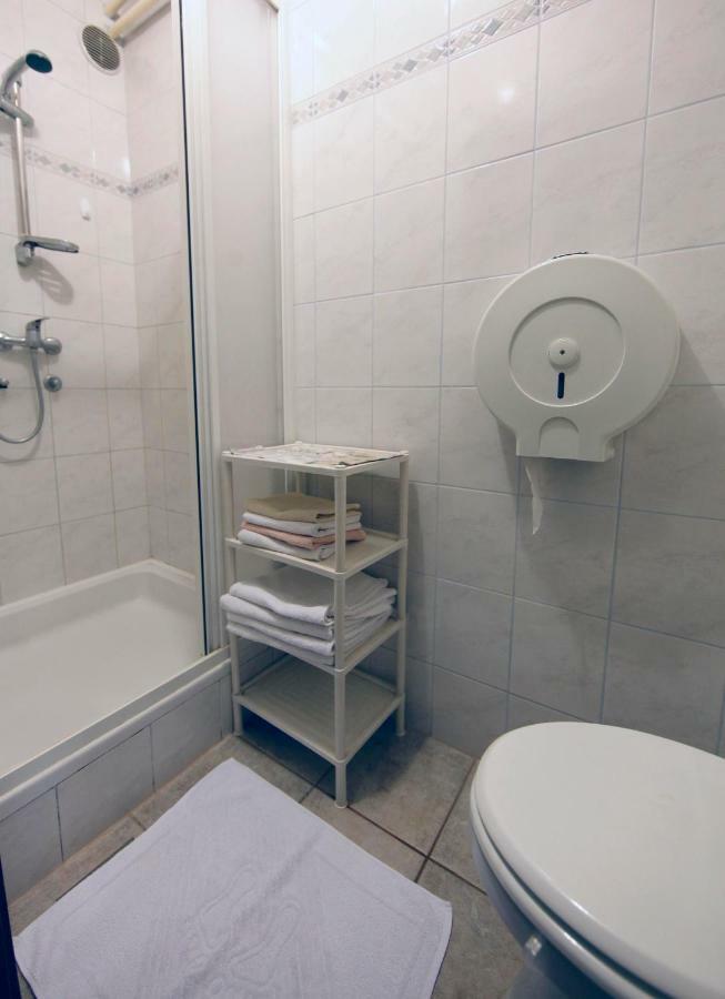 Rooms Ribnikar Postojna Zewnętrze zdjęcie